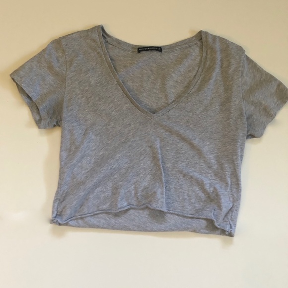 Brandy Melville Tops - Brandy Melville Cropped V-Neck Tee